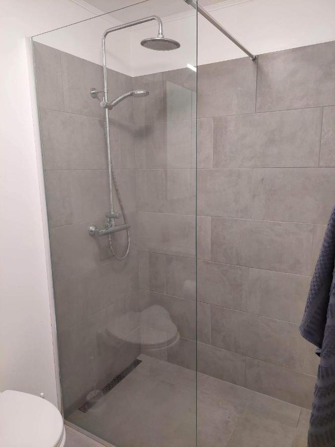 Apartment Near The Airport Njarthvik Εξωτερικό φωτογραφία